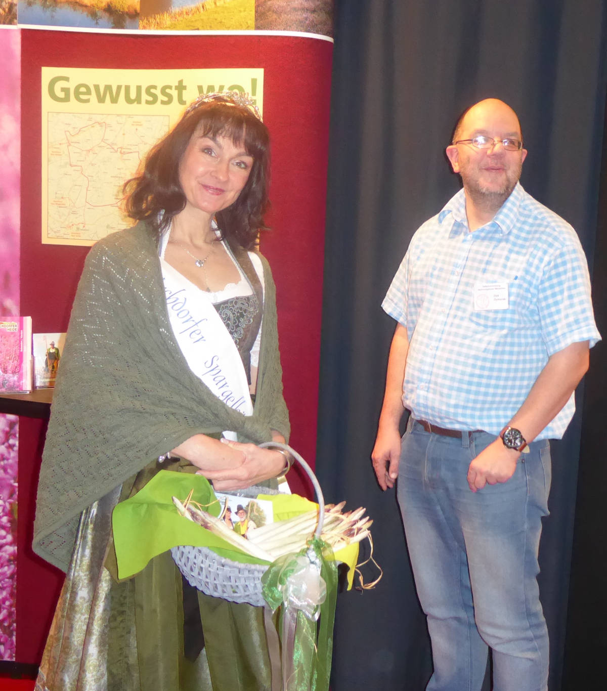 2020 01 Messe Bad Salzuflen 02 - Spargelkönigin Astrid Unger vom Landhotel Baumanns Hof
